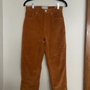 Everlane Cheeky Straight Corduroy Pant in acorn - Size 26